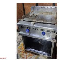 معدات مطعم كاملة بحالة شبه جديدة، استخدام خفيف وبتشتغل بكفاءة عالية للبيع. الموقع: محافظة الإسكندرية - 12